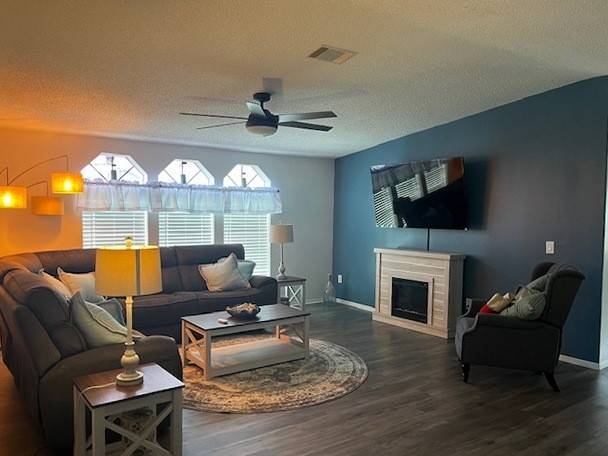 1224 Las Brisas a Winter Haven, FL Mobile or Manufactured Home for Sale